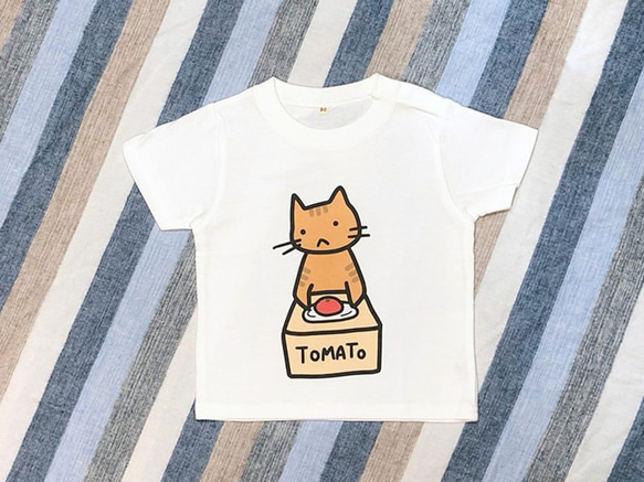 トマト猫 キッズTシャツ 【カラー：赤・白】 3枚目の画像