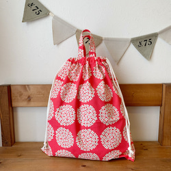 お着替え袋　体操着袋　いちご　イチゴ　　苺　ピンク　ホワイト 巾着 お着替え袋 体操服袋 いちご ピンク 女の子 体操着入れ