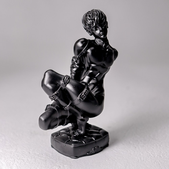 You too, release yourself ”BLACK”/ STATUE 5枚目の画像