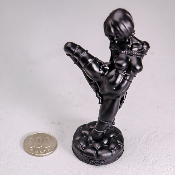 Unleash your repressed passion ”BLACK”/ STATUE 8枚目の画像