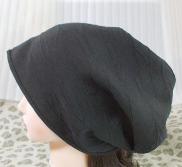 難有 難隠し 帽子 32*64 黒 横 樹木織り キャップ 室内帽子 シルク 白髪隠し 日本土産 ケア帽子 1枚目の画像