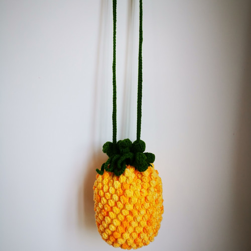 オリジナルハンドメイド　カラフルパイナップル ぷっくりパイナップル 羊毛フェルト フルーツ ブローチ - きのこ
