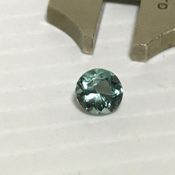 ブルートルマリン（ブラジル）/ラウンド【4.5mm】ファセットカット（1個） 3枚目の画像