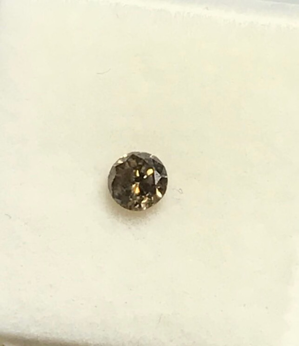 ブラウンダイヤモンド（ナチュラル）4mm 5枚目の画像