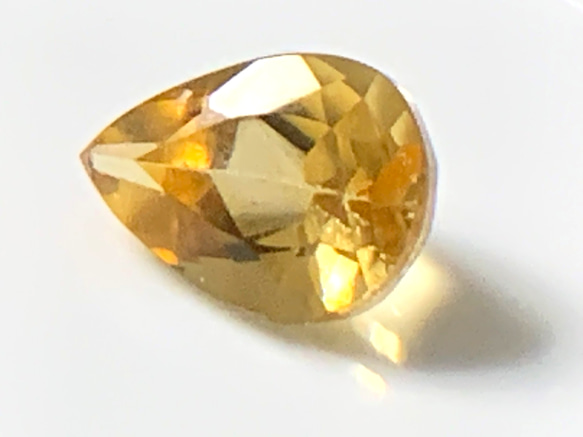 天然石シトリンのルース　3.68ct 1枚目の画像