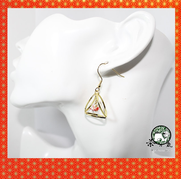 Origami TRIANGLE CRANE earrings【1pair】 第3張的照片