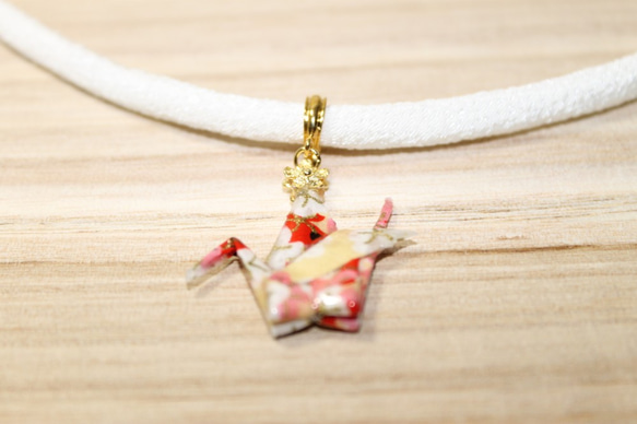 ORIGAMI JAPANESE CREPE NECKLACE 第2張的照片