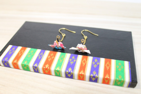 Origami HINA DOLL earrings【1pair】 第2張的照片