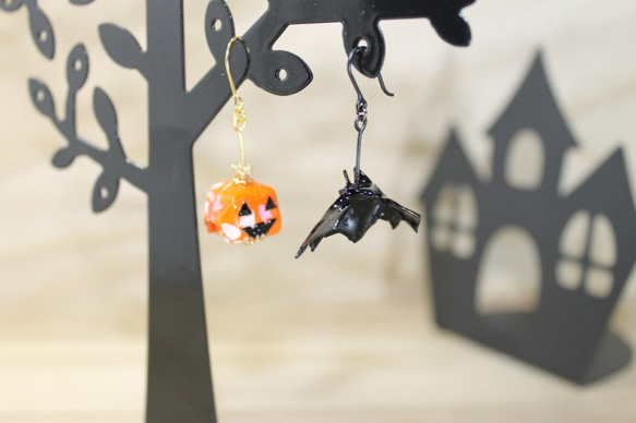Origami Jack-o'-Lantern with Halloween bat earrings【1pair】 第1張的照片