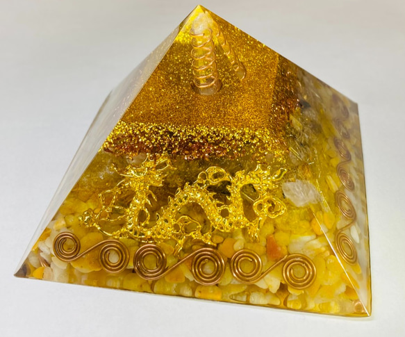 ✨高品質＆超強力 黄金比ピラミッド型オルゴナイト✨ ✨高品質＆