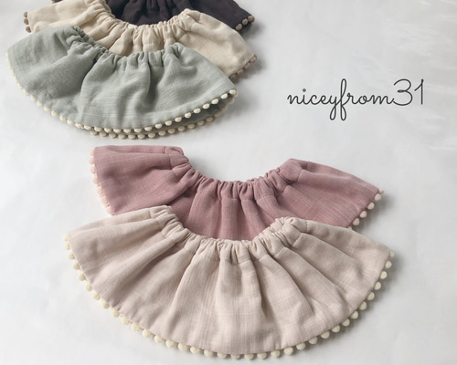 ポンポンのフリルスタイ スタイ・よだれかけ niceyfr☺︎m31