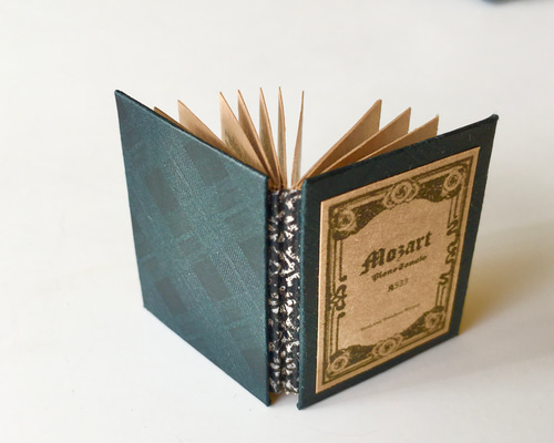 2_efc232be529761b2f16adaf03568