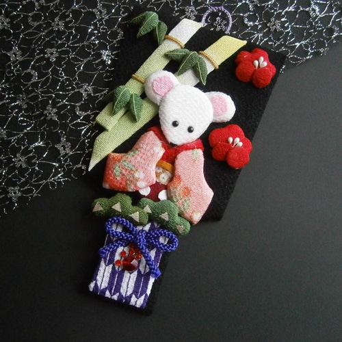 ちりめん細工羽子板飾りお正月押し絵