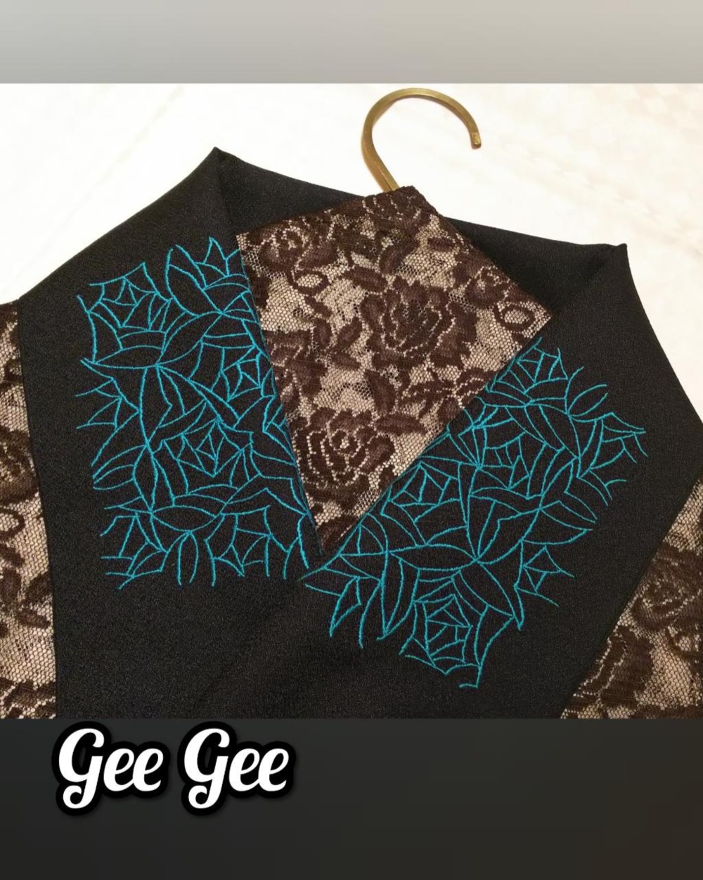 手刺繍半襟 レトロモダン薔薇 エメラルドグリーン