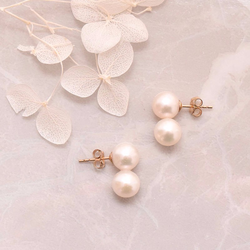14kgf・7mm淡水パール雪だるまピアス ピアス（スタッド・一粒） amiu
