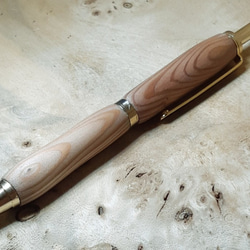 木製ペン ノック式ボールペン/0.7㎜シャーペン兼用 屋久杉  ガラスコート仕上げ 2枚目の画像