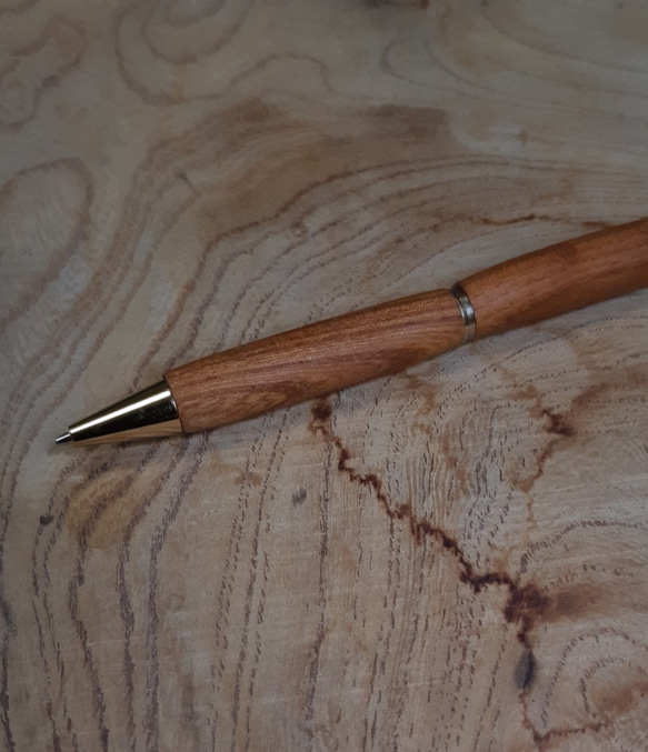 木製シャープペンシル0.5㎜ キャリア　欅  蜜蝋クリーム仕上げ 5枚目の画像