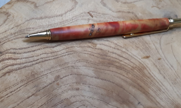 【アウトレット】木製シャーペン0.5㎜ボックスエルダー  蜜蝋クリーム仕上げ。 8枚目の画像