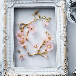 桜の枝ピアスorイヤリング 6枚目の画像