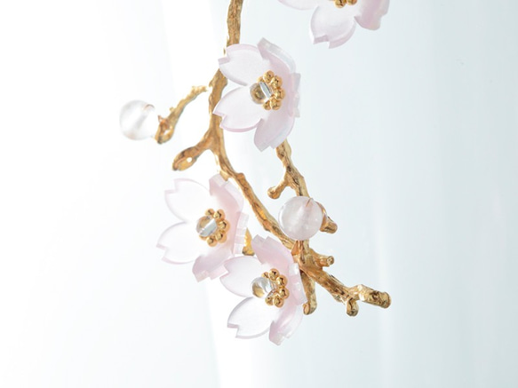 桜の枝ピアスorイヤリング 5枚目の画像
