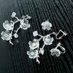 透明桜のピアスorイヤリング 6枚目の画像