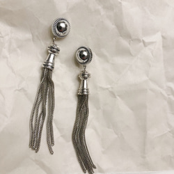 【送料無料】再販！大人気！silver tassel pierce 1枚目の画像