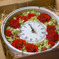 母の日・還暦祝いに最適のプリザーブドフラワー カーネーション 花時計 ＊ 結婚・出産・誕生日・両親贈答品(赤色基調) 8枚目の画像