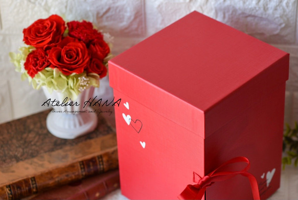 赤い薔薇とカーネーションが綺麗なプリザーブドフラワー アレンジメント✨ 専用ギフトボックス付き 3枚目の画像