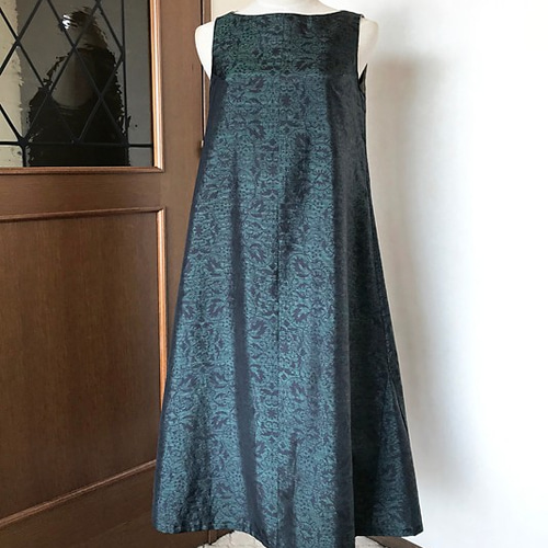 試作品sale中》着物リメイク◇グリーン大島紬のAライン