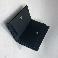 コードバン２つ折り財布　ブラック （ミドルサイズ） 5枚目の画像
