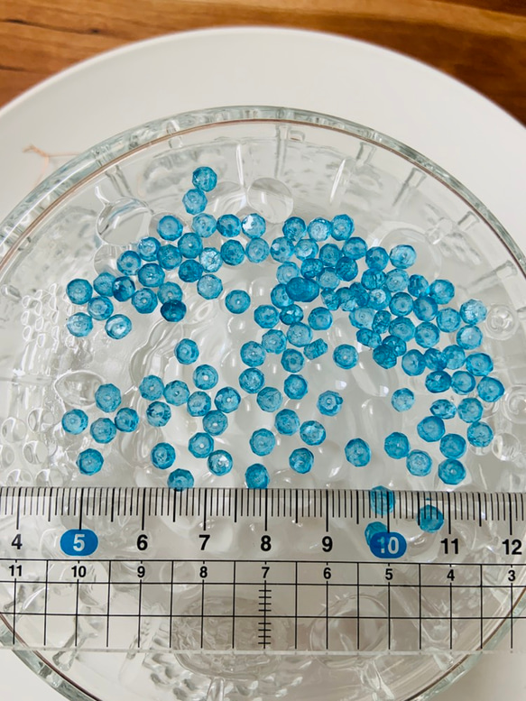 スイスブルートパーズ  3〜4mm ビーズ 6石 天然石 3枚目の画像