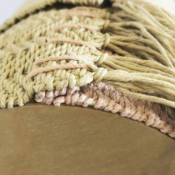 現代民芸《ヘンプ麻糸の手織りバスケットS》飾るだけでも素敵＊インポート製【ナチュラル×ペールピンク】 4枚目の画像