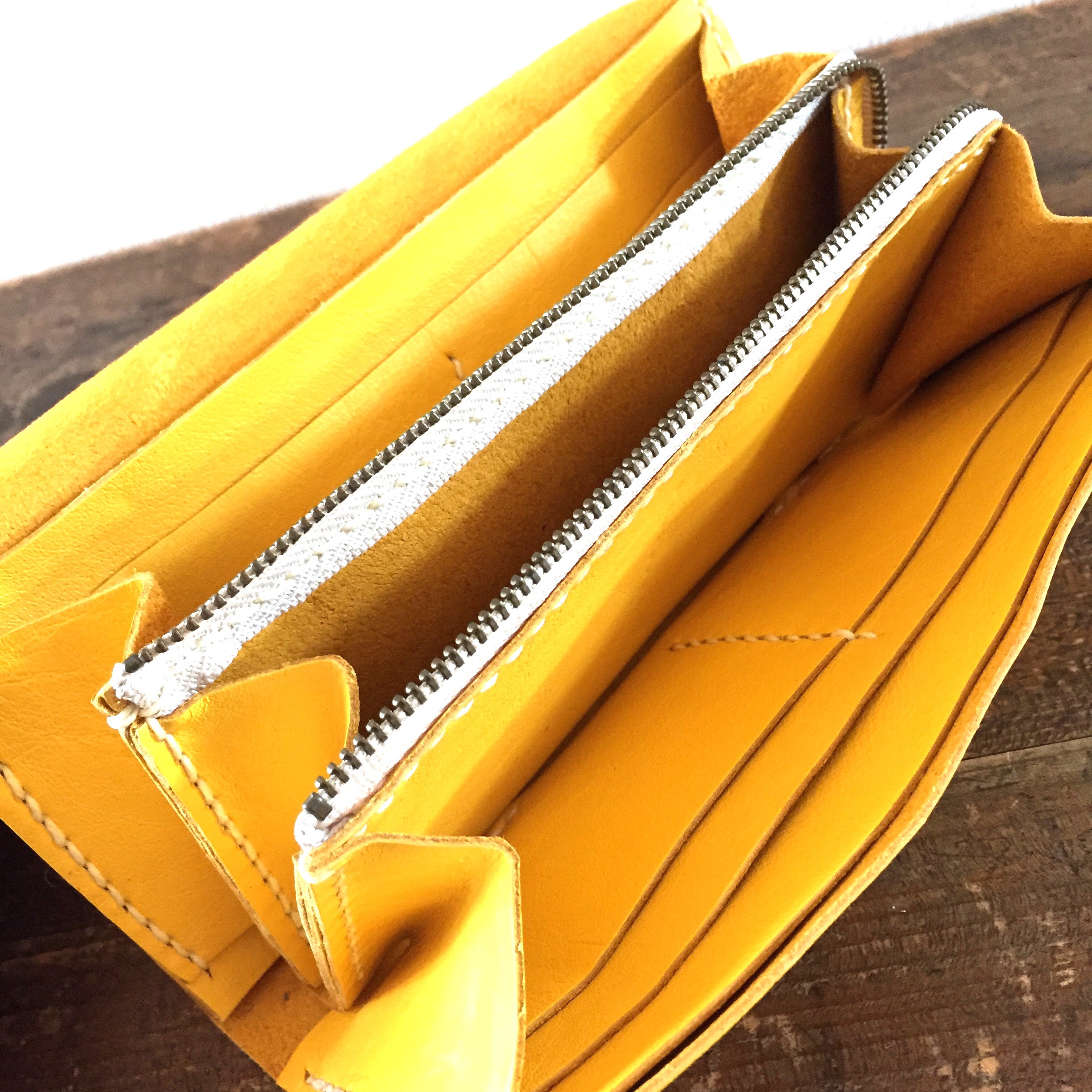 本革長財布【イエロー】