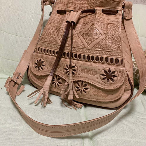 モロッコ 雑貨　dear morocco 羊革　バック モロッコショルダーバッグ山羊革で軽くて丈夫 ショルダーバッグ