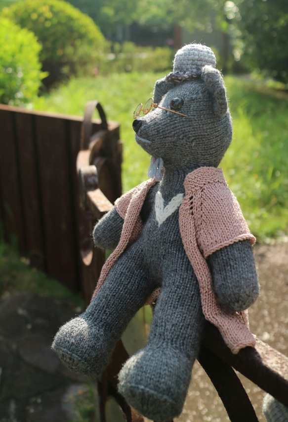 熊愛*熊爺*手工編織泰迪熊台灣黑熊knitted teddy bearテディベア玩偶娃娃收藏訂製 第9張的照片