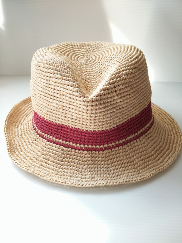 男性用帽子 手作りかぎ針編み麦わら帽子 サンハット ラフィア麦わら帽子 ベージュ メンズ帽子 ファッション 紳士帽子 帽子 カッ 1枚目の画像