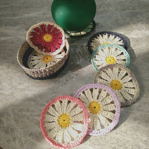 極美品✨45R 45rpm 手編みかぎ針フラワーのキャミソール 5/16(火)🔰【フラワーフレークで編むふんわりキャミソール】You