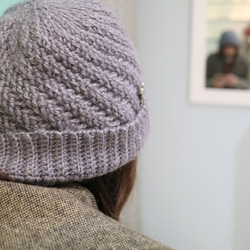 winter hat for men & women手工勾針編織灰色保暖毛線帽經典設計男士帽婦女帽訂製款交換禮物 第4張的照片