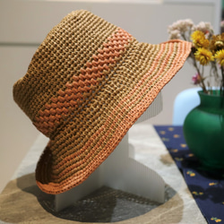 hat for woman手工鉤針編織草帽遮陽帽拉菲亞草帽婦人帽漁夫帽經典造型生日禮物情人節禮物 第2張的照片