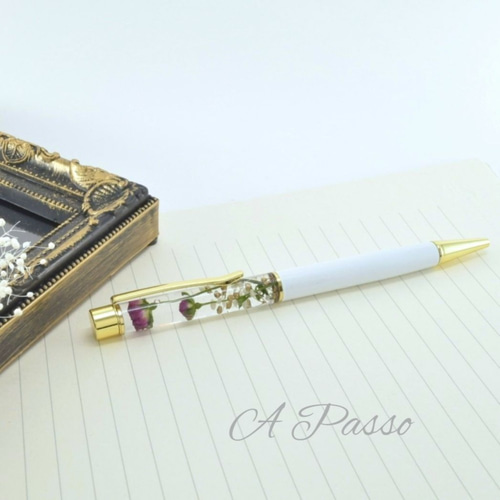 極小薔薇♡♡ハーバリウムボールペン♡♡ 極小薔薇♡♡ハーバリウムボールペン♡♡