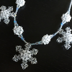 雪の結晶ネックレス 2枚目の画像