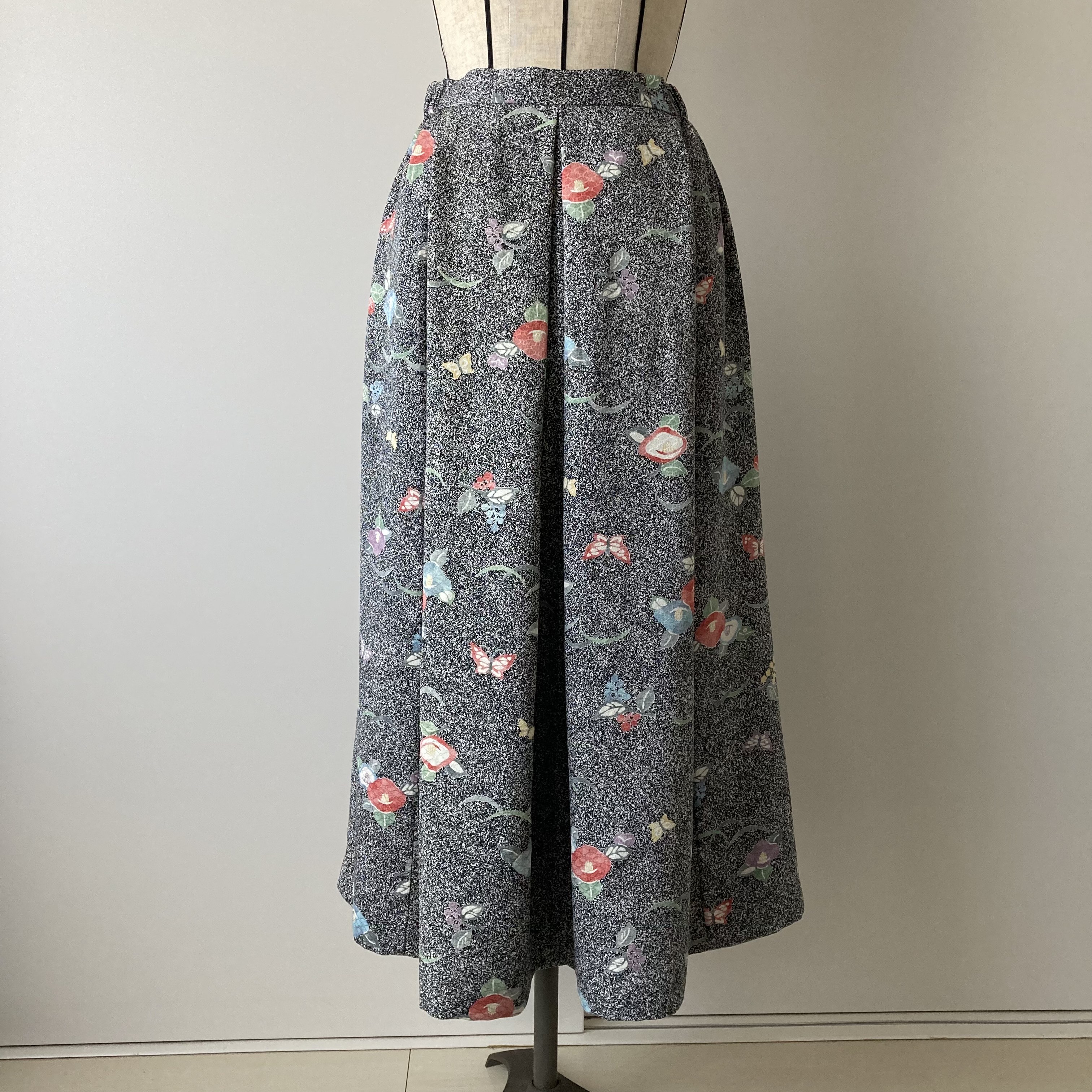 着物リメイクスカート　霜降り椿