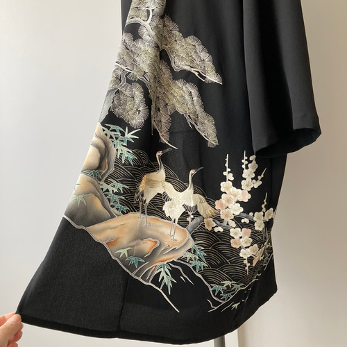 着物リメイク　黒留袖　ボレロ　ショートジャケット　羽織 着物リメイク 黒留袖 ボレロ ショートジャケット 羽織 Mサイズ