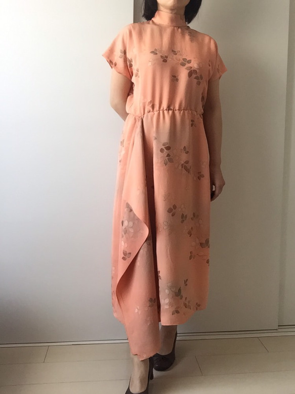 着物リメイク サーモンオレンジのスタンドカラードレス 1枚目の画像