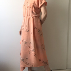 着物リメイク サーモンオレンジのスタンドカラードレス 3枚目の画像