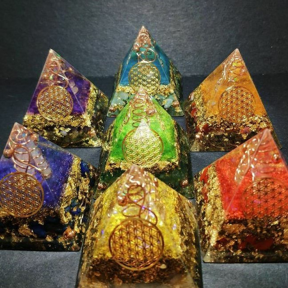 長者抹香石 塔連山 水石 鑑賞石 長者抹香石 塔連山 水石 鑑賞石 長者