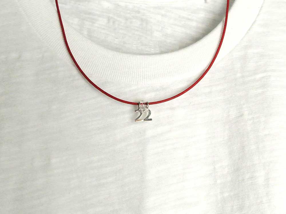 日々是サッカー：背番号チョーカー（2桁：10〜40）