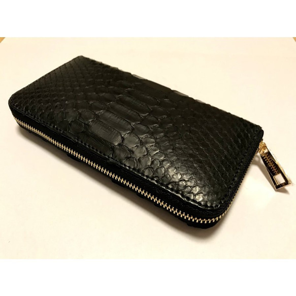 パイソン 長財布 ブラック ラウンドジップタイプ 長財布 サク 通販 