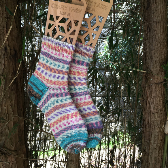 イタリアナイフメーラの毛糸で編んだ靴下 1枚目の画像