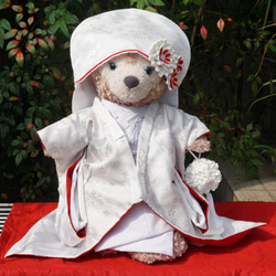 ダッフィー&シェリーメイのウェディング衣装 羽織袴と白無垢 赤 3枚目の画像